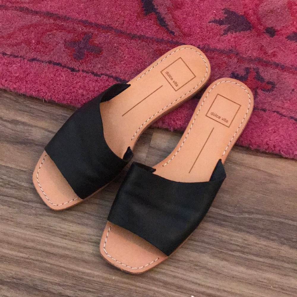 Dolce Vita black leather sandals